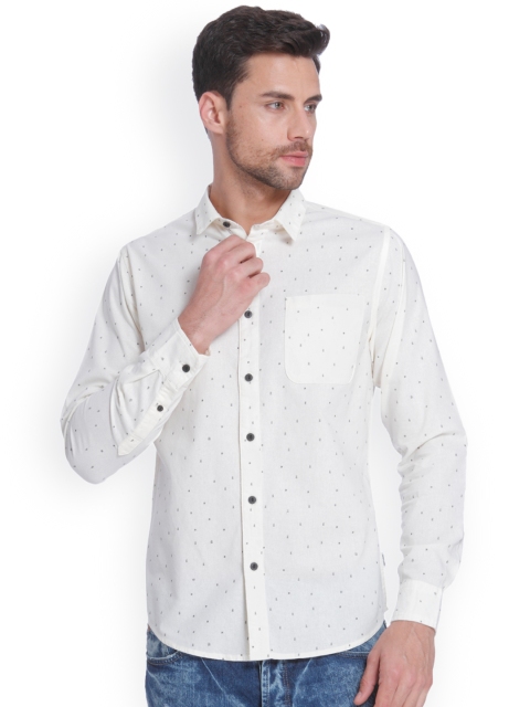 ONLY & SONS Men Off-White Slim Fit Printed Casual Shirt