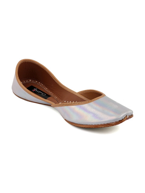 Coral Haze Women Iridescent Silver-Toned Solid Mojaris