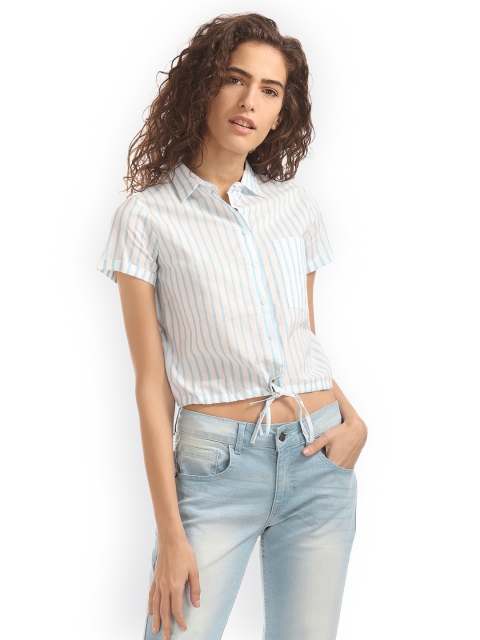 Sugr Women Blue Slim Fit Striped Casual Shirt