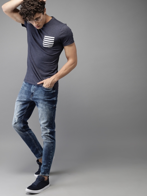 HERE&NOW Men Blue Slim Tapered Fit Mid-Rise Cropped Mildly Distressed Stretchable Jeans
HERE&NOW Men Blue Slim Tapered Fit Mid-Rise Cropped Mildly Distressed Stretchable Jeans