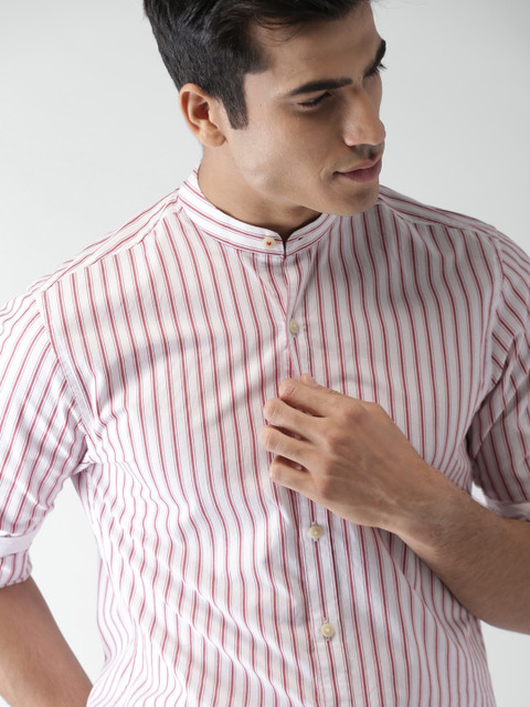 INVICTUS Men White & Red Slim Fit Striped Casual Shirt
INVICTUS Men White & Red Slim Fit Striped Casual Shirt