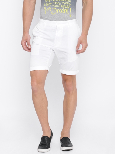 Indian Terrain Men White Striped Slim Fit Regular Shorts