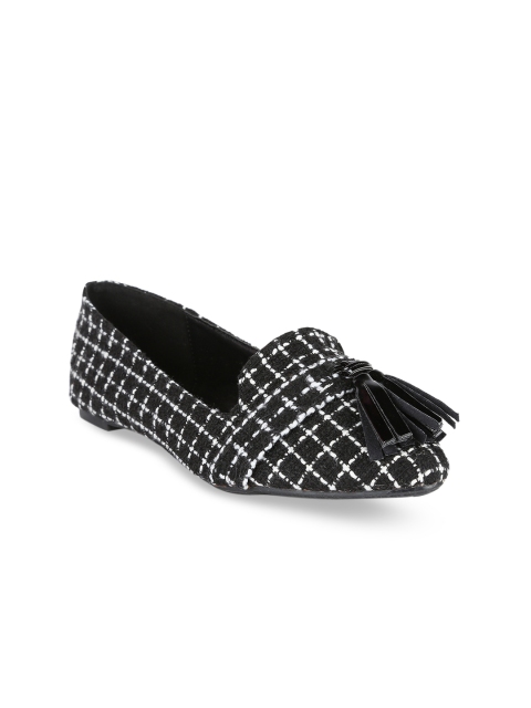 Van Heusen Woman Women Black Woven Design Loafers