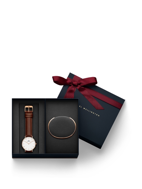 Daniel wellington Women Classic St Mawes Rose Gold 36mm & Classic Bracelet Rose Gold Watch Gift Set DW00500053, White
Daniel wellington Women Classic St Mawes Rose Gold 36mm & Classic Bracelet Rose Gold Watch Gift Set DW00500053, White