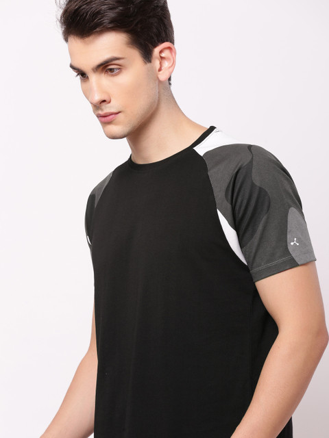 ether Men Black Solid Round Neck T-shirt with Printed Sleeves
ether Men Black Solid Round Neck T-shirt with Printed Sleeves
