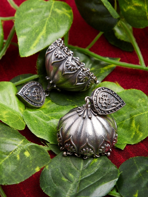 ZeroKaata Silver-Toned Classic Jhumkas