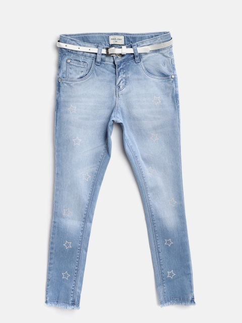 Gini and Jony Girls Blue Regular Fit Mid-Rise Star Print Clean Look Stretchable Jeans
Gini and Jony Girls Blue Regular Fit Mid-Rise Star Print Clean Look Stretchable Jeans