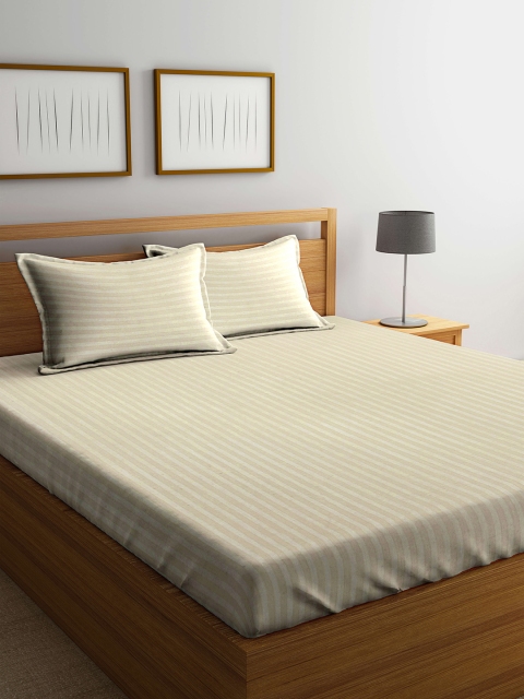 Trident Cream-Coloured Striped Flat 210 TC Cotton 1 King Bedsheet with 2 Pillow Covers
Trident Cream-Coloured Striped Flat 210 TC Cotton 1 King Bedsheet with 2 Pillow Covers