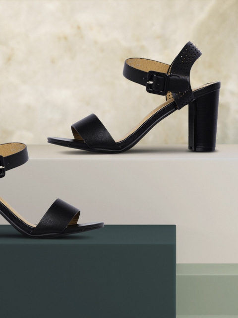 Roadster Women Black Solid Sandals