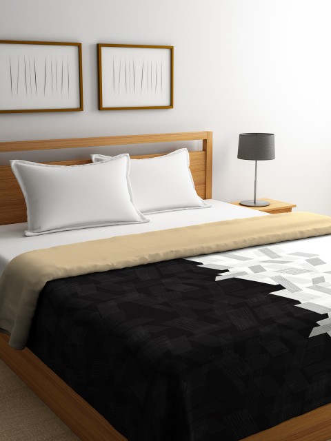 Portico New York Grey & Beige Geometric AC Room 120 GSM Reversible Double Bed Comforter
Portico New York Grey & Beige Geometric AC Room 120 GSM Reversible Double Bed Comforter