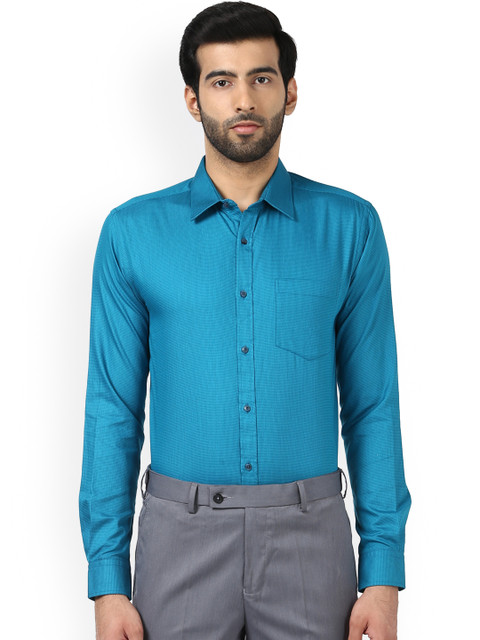 Park Avenue Men Blue Slim Fit Solid Formal Shirt
Park Avenue Men Blue Slim Fit Solid Formal Shirt