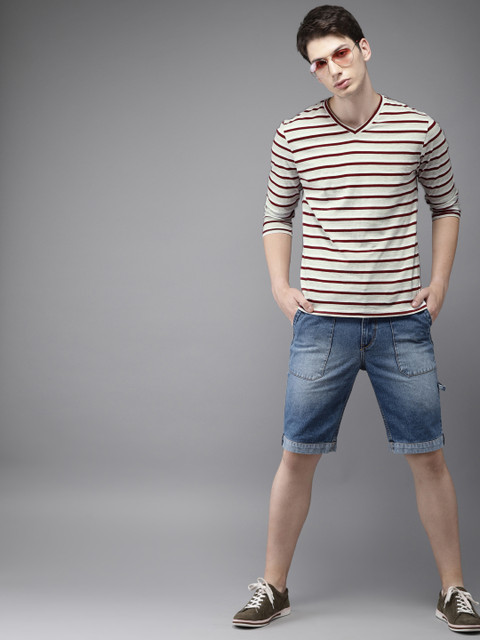 HERE&NOW Men Grey Melange & Maroon Striped V-Neck T-shirt
HERE&NOW Men Grey Melange & Maroon Striped V-Neck T-shirt