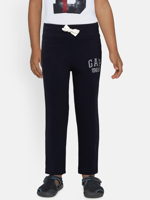 GAP Boys' Navy Blue Logo Pants in Fleece
GAP Boys' Navy Blue Logo Pants in Fleece