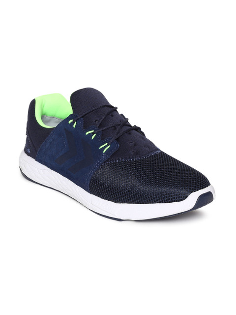 hummel Men Navy Blue TERRAFLY Running Shoes
hummel Men Navy Blue TERRAFLY Running Shoes