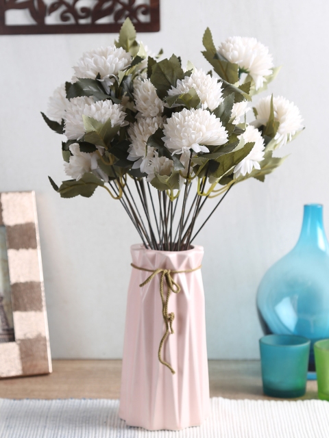Fourwalls White Set of 4 Artificial Mini Chrysanthemum Ball Flower Bouquet Without Pot
Fourwalls White Set of 4 Artificial Mini Chrysanthemum Ball Flower Bouquet Without Pot