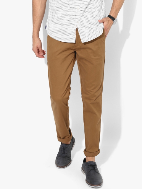United Colors of Benetton Men Khaki Slim Fit Solid Chinos