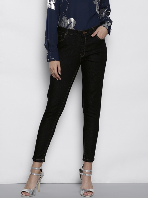 DOROTHY PERKINS Women Petite Black Regular Fit Mid-Rise Clean Look Stretchable Jeans
DOROTHY PERKINS Women Petite Black Regular Fit Mid-Rise Clean Look Stretchable Jeans