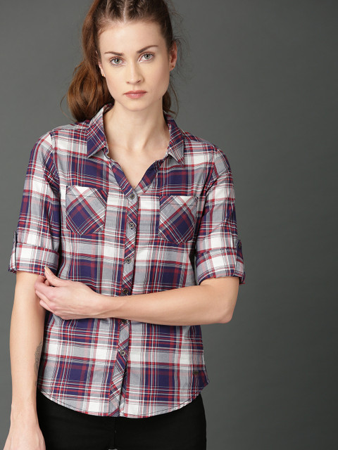 Roadster Women Navy Blue & White Regular Fit Checked Casual Shirt
Roadster Women Navy Blue & White Regular Fit Checked Casual Shirt