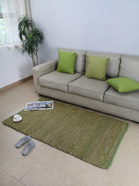 House This Green & White Textured Dhurrie
House This Green & White Textured Dhurrie