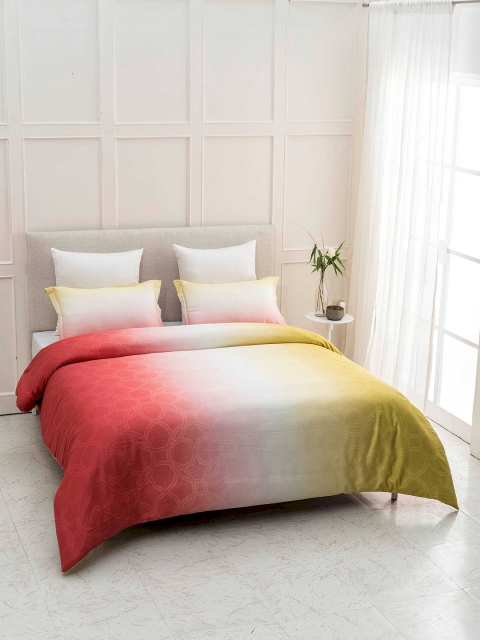 DDecor Red & White Geometric Flat 300 TC Cotton 1 King Bedsheet with 2 Pillow Covers
DDecor Red & White Geometric Flat 300 TC Cotton 1 King Bedsheet with 2 Pillow Covers