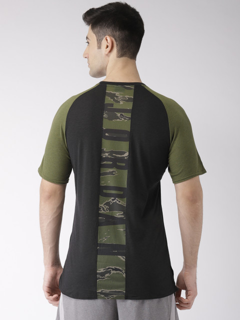 Nike Men Black & Olive Green Solid Standard Fit ALPHA Dri-FIT Round Neck Training T-Shirt 
Nike Men Black & Olive Green Solid Standard Fit ALPHA Dri-FIT Round Neck Training T-Shirt