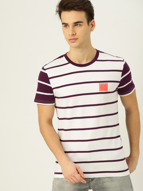 United Colors of Benetton Men White & Maroon Striped Round Neck T-shirt