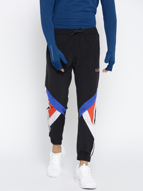 United Colors of Benetton Men Black Colourblocked Joggers