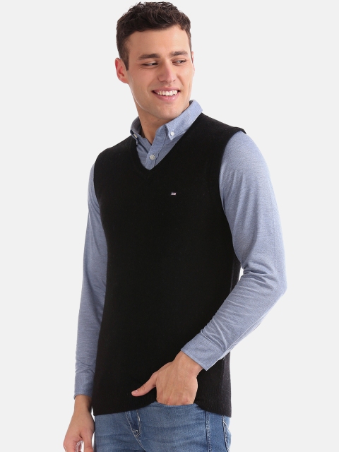 Arrow Sport Men Black Solid Sweater Vest