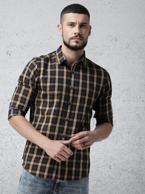 Ecko Unltd Men Mustard & Navy Blue Slim Fit Checked Casual Shirt