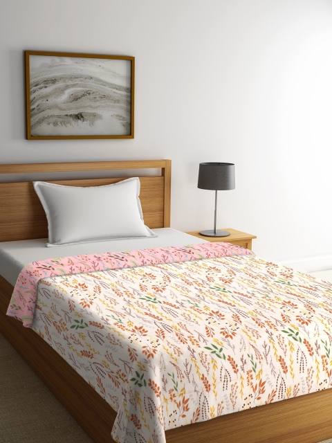 CORE Designed by SPACES Pink & Beige Mild Winter 150 GSM Reversible Single Bed Quilt
CORE Designed by SPACES Pink & Beige Mild Winter 150 GSM Reversible Single Bed Quilt