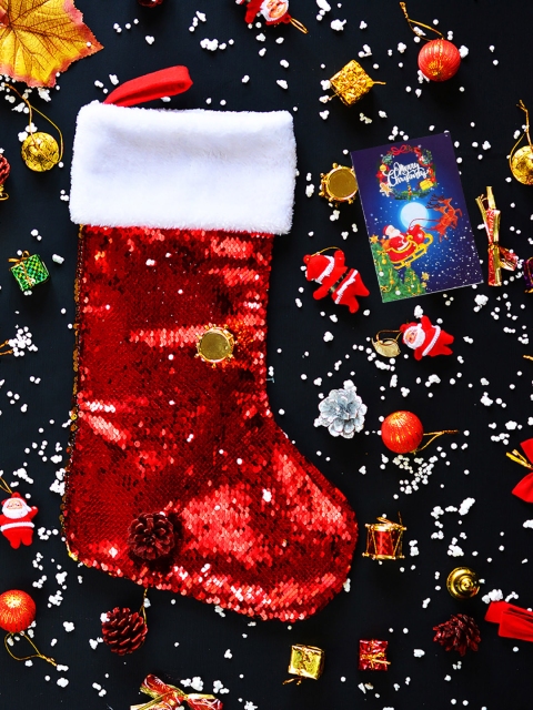 Archies Pack Of 2 Multicoloured Christmas Candy Bag Sequin Stocking & Greeting card Combo, Multi
Archies Pack Of 2 Multicoloured Christmas Candy Bag Sequin Stocking & Greeting card Combo, Multi