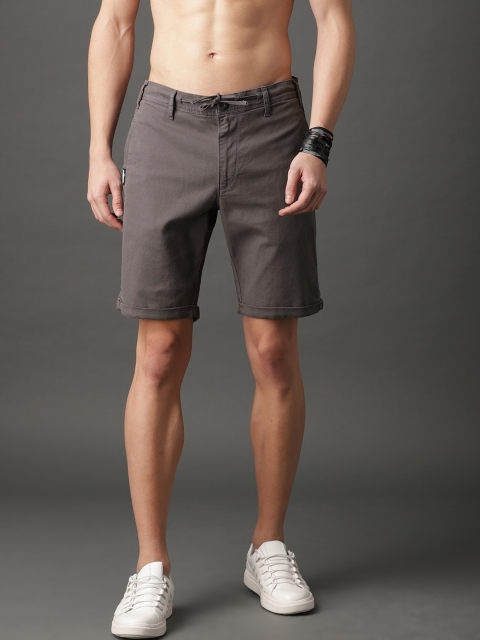 Roadster Men Grey Solid Regular Fit Regular Shorts