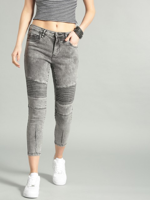 Roadster Women Grey Regular Fit Mid-Rise Clean Look Stretchable Cropped Jeans