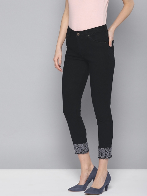 Chemistry Women Black Regular Fit Mid-Rise Stretchable Jeans with Embroidered Detail
Chemistry Women Black Regular Fit Mid-Rise Stretchable Jeans with Embroidered Detail