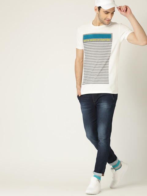 United Colors of Benetton Men White Striped Round Neck T-shirt
United Colors of Benetton Men White Striped Round Neck T-shirt