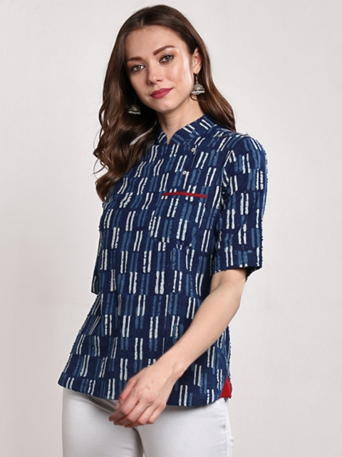 Sangria Women Blue & White Printed Top