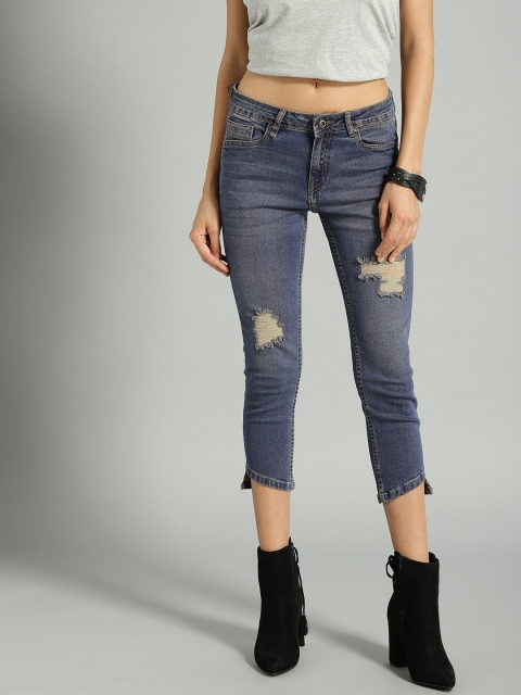 Roadster Women Blue Regular Fit Mid-Rise Mildly Distressed Stretchable Cropped Jeans
Roadster Women Blue Regular Fit Mid-Rise Mildly Distressed Stretchable Cropped Jeans