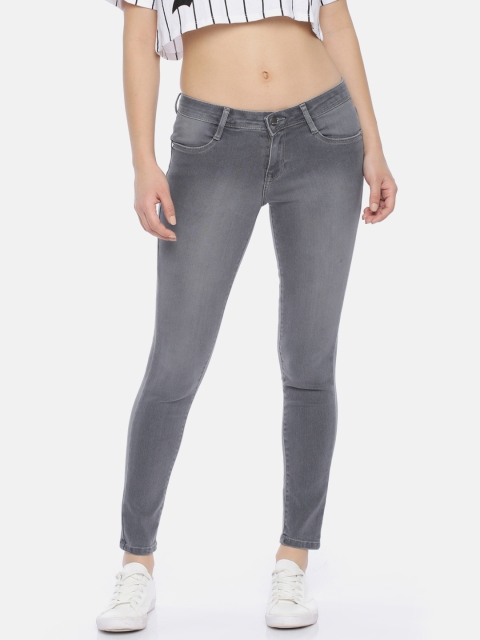 Kraus Jeans Women K3051 Grey Skinny Fit Mid-Rise Clean Look Stretchable Cropped Jeans
Kraus Jeans Women K3051 Grey Skinny Fit Mid-Rise Clean Look Stretchable Cropped Jeans