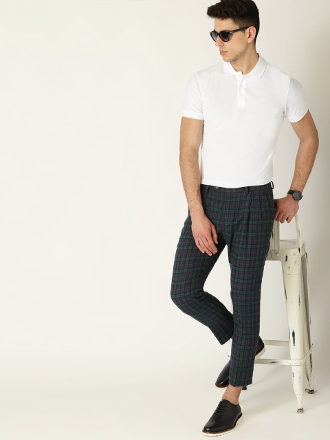 United Colors of Benetton Men White Solid Polo Collar T-shirt
