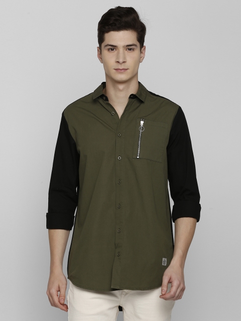 SKULT by Shahid Kapoor Men Olive Green & Black Regular Fit Colourblocked Casual Shirt
SKULT by Shahid Kapoor Men Olive Green & Black Regular Fit Colourblocked Casual Shirt