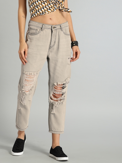 The Roadster Lifestyle Co Women Grey Regular Fit Mid-Rise Highly Distressed Cropped Jeans
The Roadster Lifestyle Co Women Grey Regular Fit Mid-Rise Highly Distressed Cropped Jeans