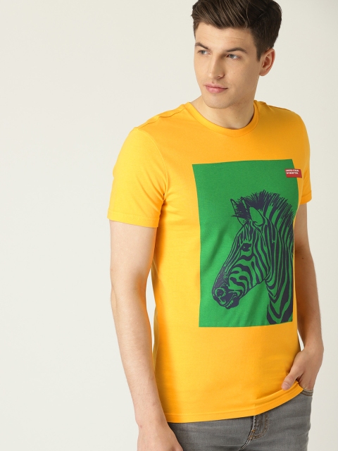 United Colors of Benetton Men Yellow & Green Printed Round Neck T-shirt