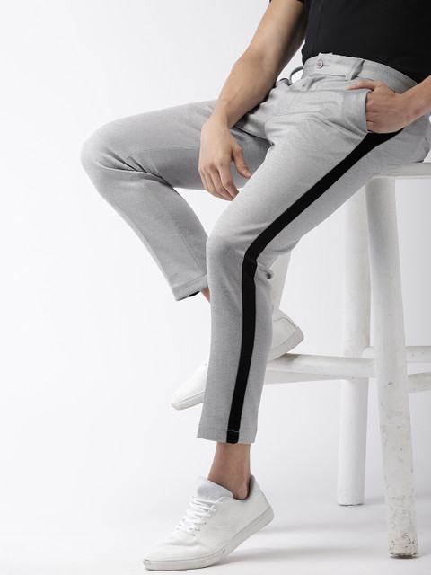 Mast & Harbour Men Grey Knitted Regular Fit Trousers
Mast & Harbour Men Grey Knitted Regular Fit Trousers