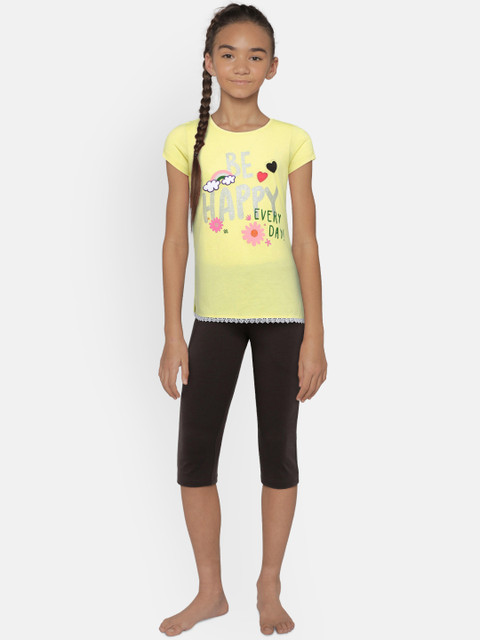 Sweet Dreams Girls Yellow & Black Printed Night suit
Sweet Dreams Girls Yellow & Black Printed Night suit