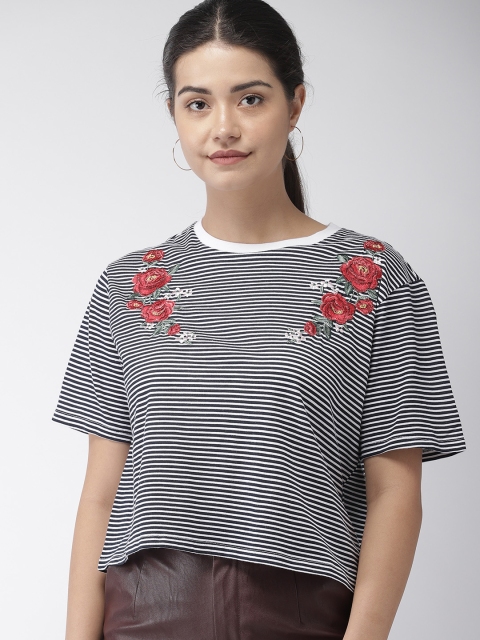 FOREVER 21 Women White Striped Top