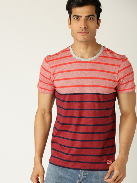 United Colors of Benetton Men Maroon Striped Round Neck T-shirt