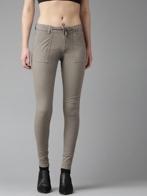 Roadster Women Grey Regular Fit Solid Trousers
