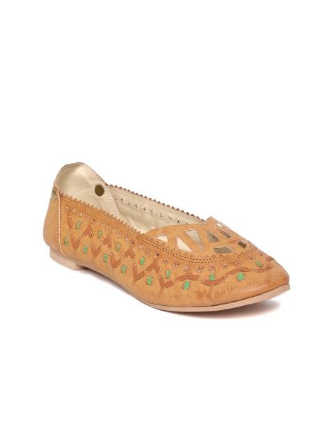 Crave Connect Women Tan Brown & Green Leather Woven Design Ballerinas with Laser Cuts
Crave Connect Women Tan Brown & Green Leather Woven Design Ballerinas with Laser Cuts
