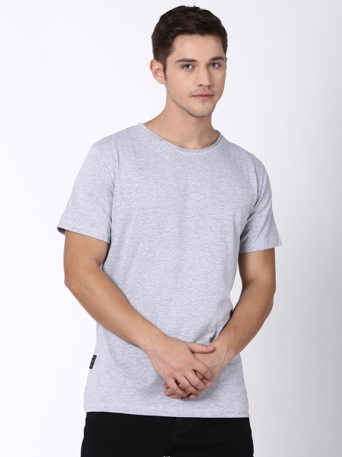 Blue Saint Men Grey Solid Round Neck T-shirt