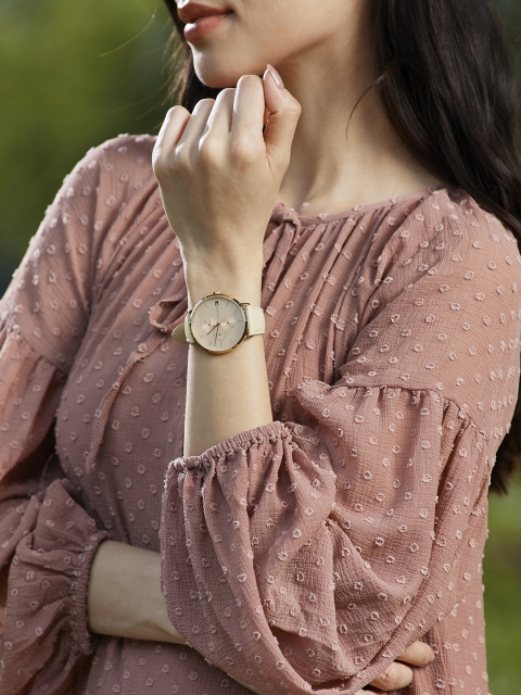 Tommy Hilfiger Women Beige Analogue Watch TH1781948